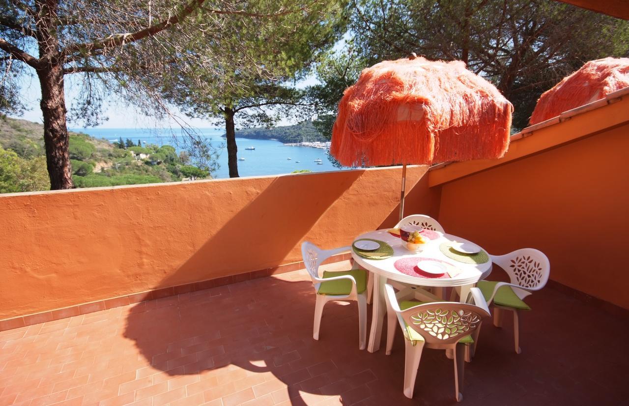 Residence Sud Est Porto Azzurro Zewnętrze zdjęcie