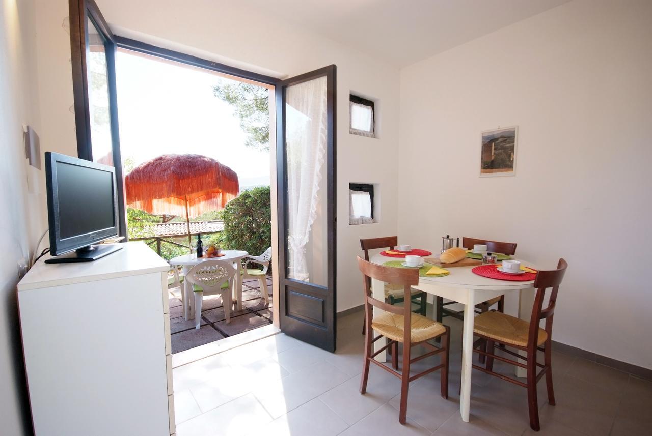 Residence Sud Est Porto Azzurro Zewnętrze zdjęcie